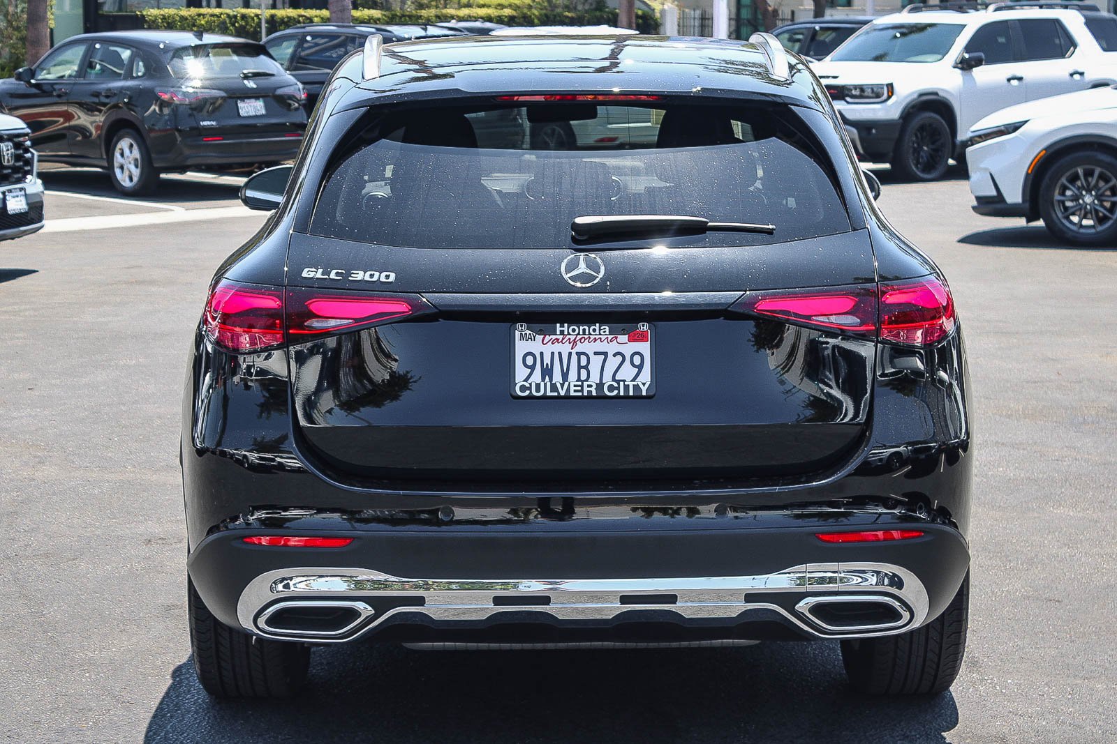 Used 2025  Mercedes-Benz GLC 300 image 7