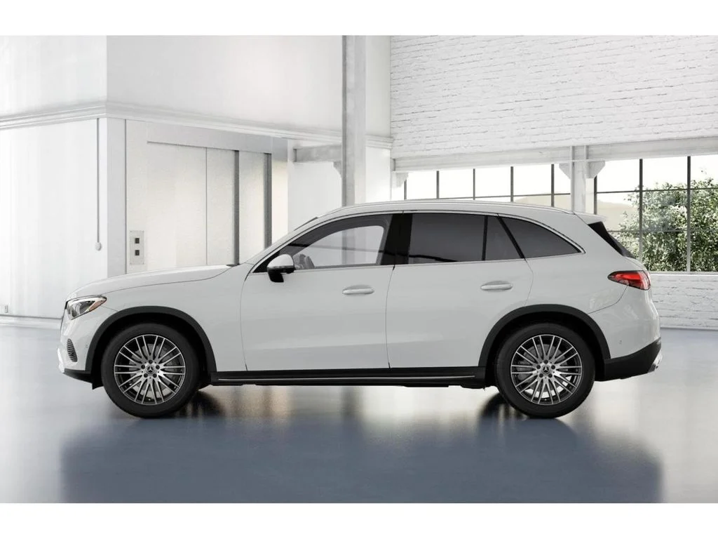 New 2026 White Mercedes-Benz GLC 300 image 34
