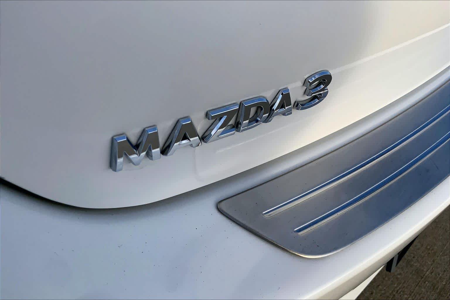 Certified Used 2026 Snowflake White Pearl Mica Mazda 2.5 S Preferred image 30