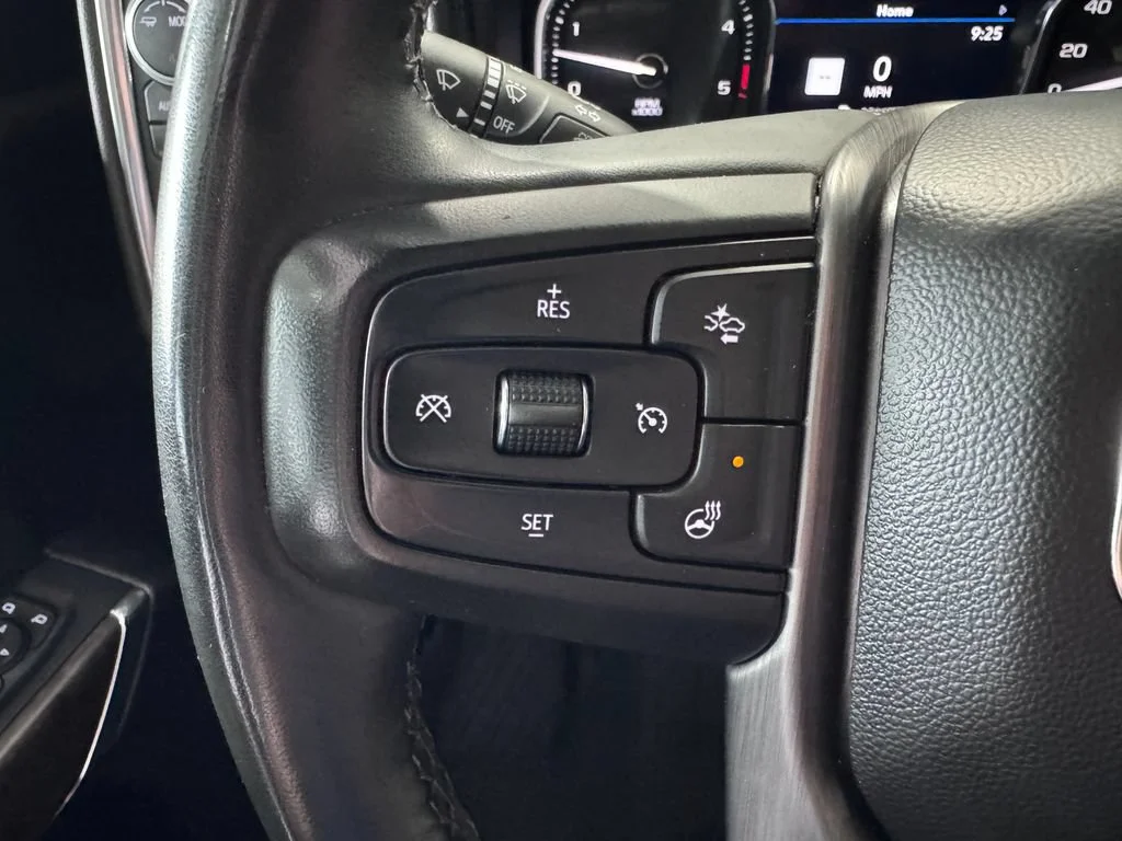 Used 2023 WHITE FROST TRICOAT GMC Denali image 15