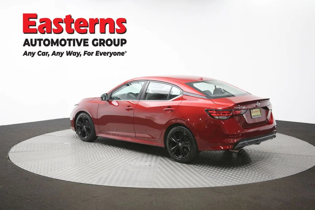 Used 2020 Red Nissan SR image 63