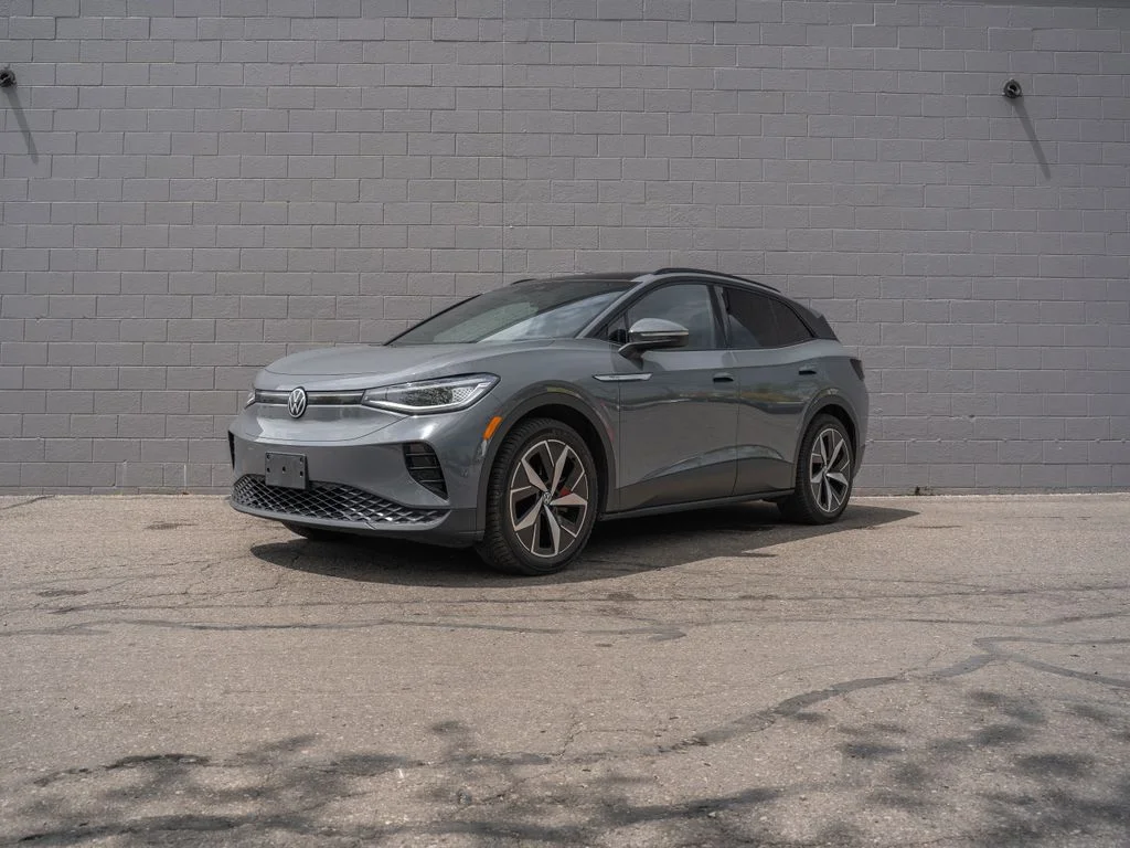Used 2023  Volkswagen  image 1
