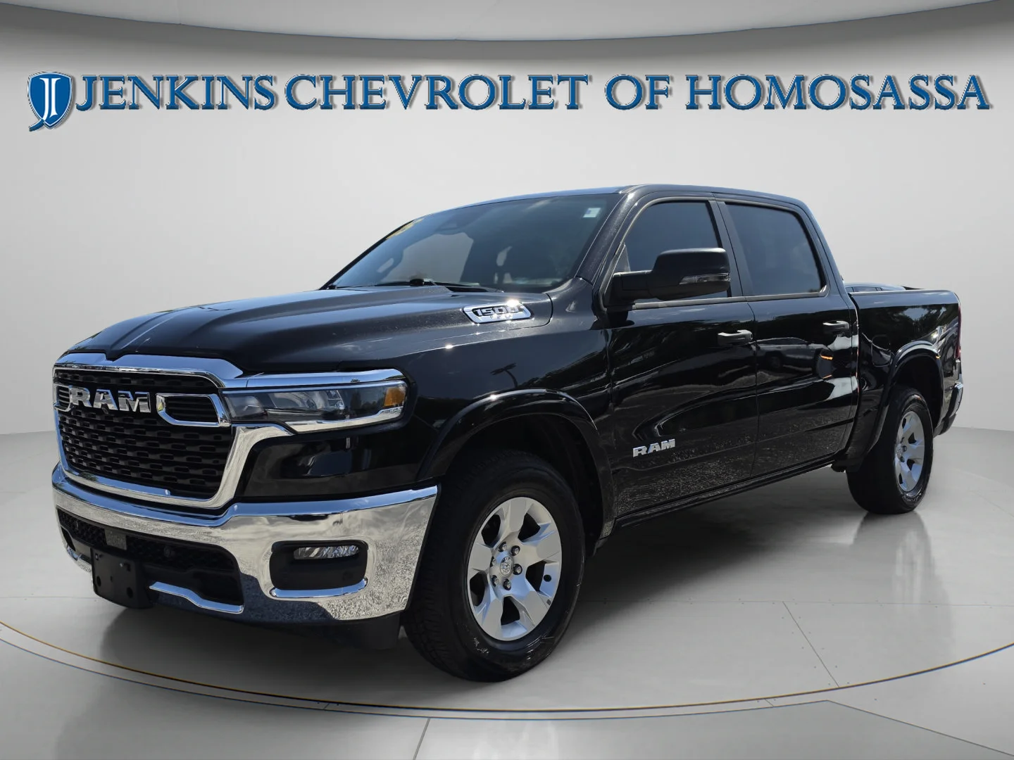 Used 2025 Diamond Black Crystal Pearlcoat Ram Big Horn image 9