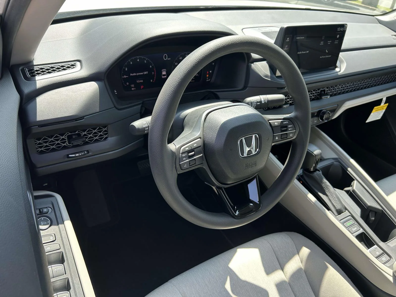 New 2026 Platinum White Pearl Honda LX CVT image 4