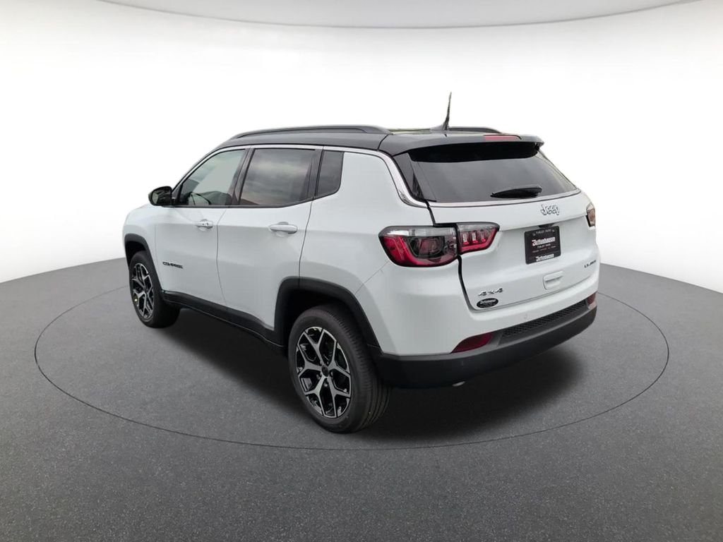 New 2026 Bright White Clear-Coat Exterior Paint Jeep Limited image 11
