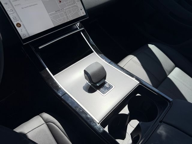 New 2026 Arroios Grey Land Rover S image 24