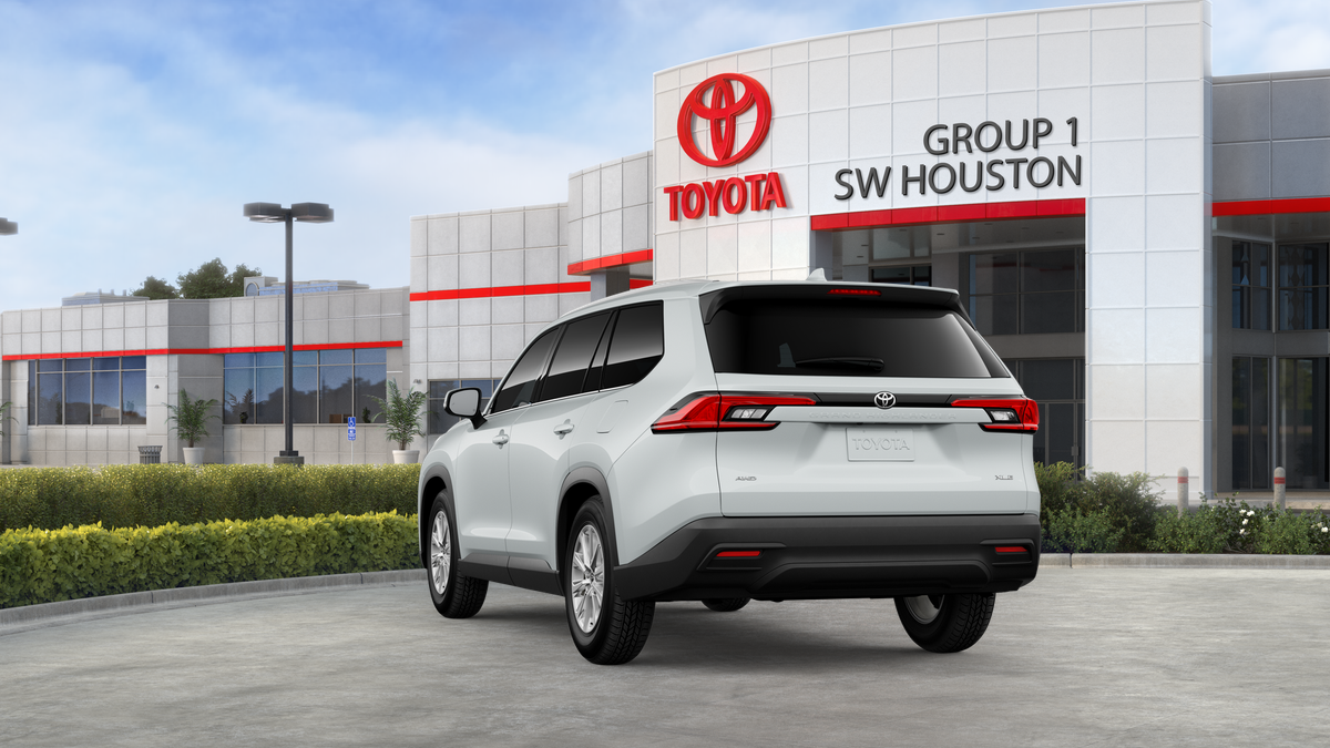 New 2026 Wind Chill Pearl Toyota XLE image 7