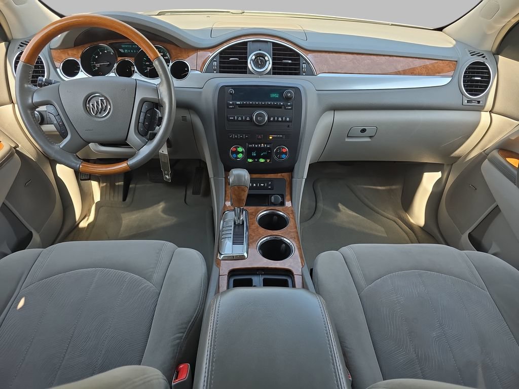 Used 2008 WHITE OPAL Buick CX image 11