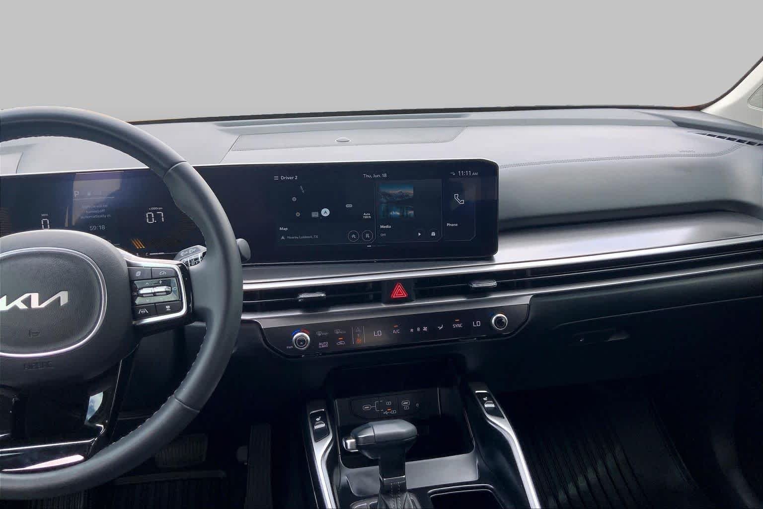 Used 2025 Wolf Gray Kia S image 7