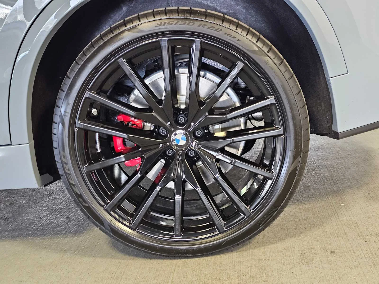 New 2026 Brooklyn Grey Metallic BMW M60i image 8