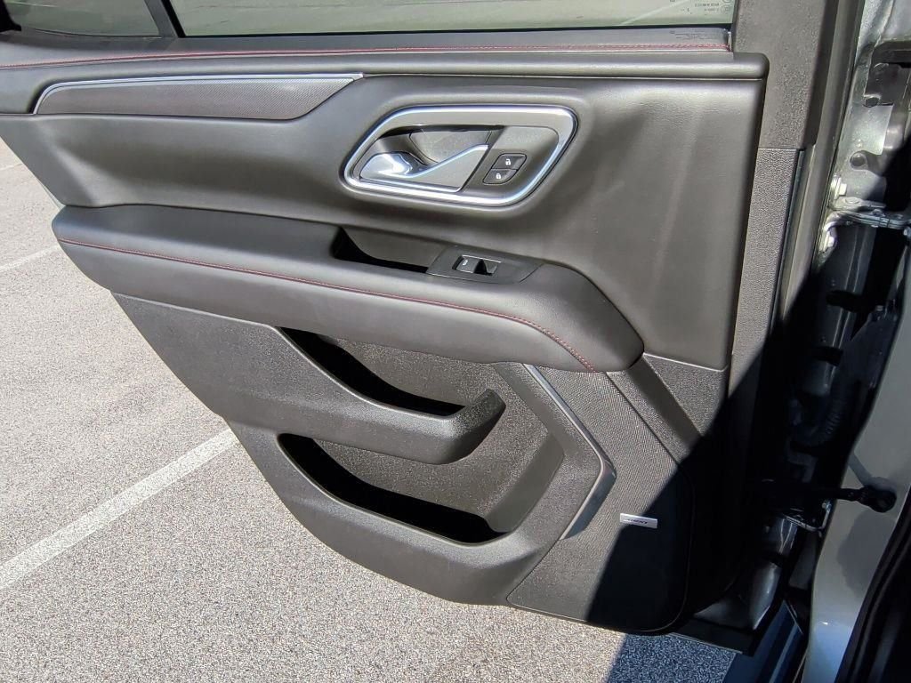Used 2023 Gray Chevrolet RST image 40