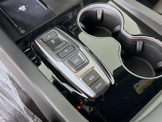 New 2026 Sonic Gray Pearl Honda Black Edition image 10
