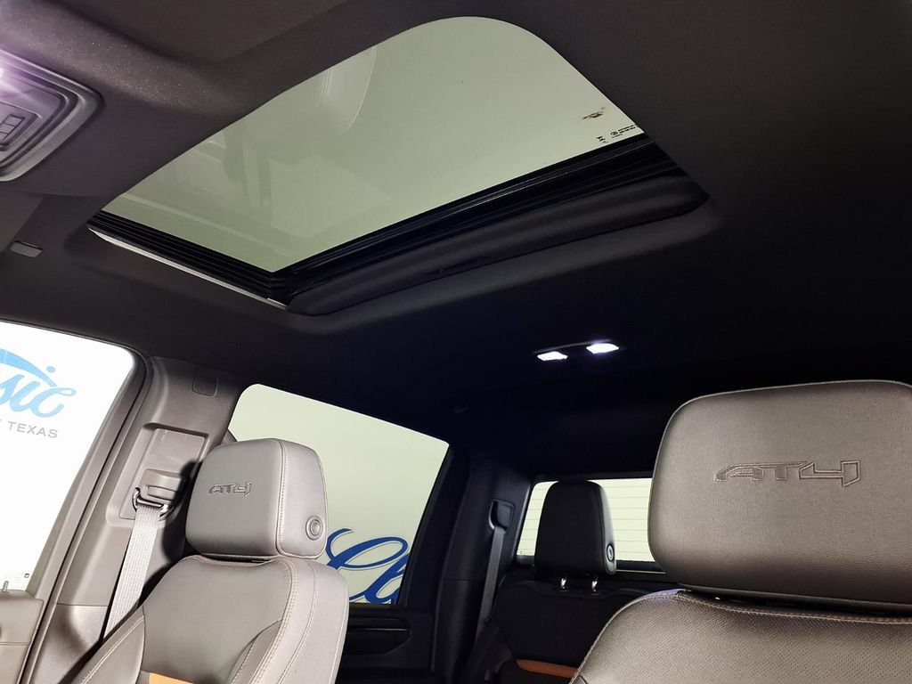 Used 2024 Onyx Black GMC AT4 image 13