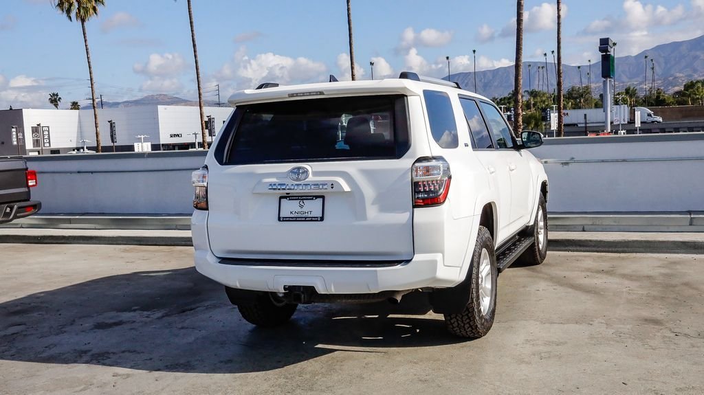 Used 2024 Ice Toyota SR5 image 9
