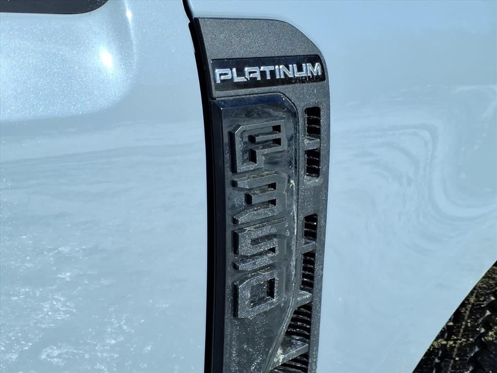 New 2026 Glacier Gray Metallic Tri-Coat Ford F-350® Platinum® image 12