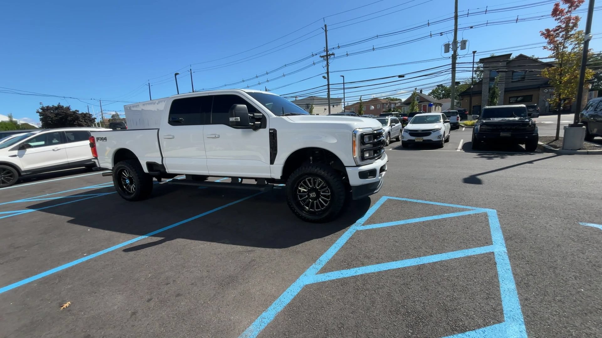 Used 2023 White Ford XLT image 9