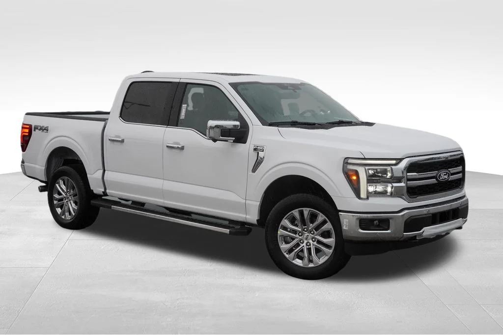 New 2026 Oxford White Ford Lariat image 1
