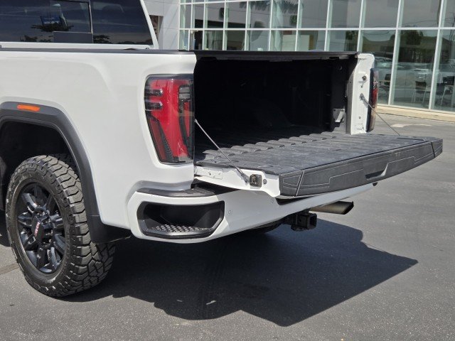 Used 2024 Summit White GMC AT4 image 77