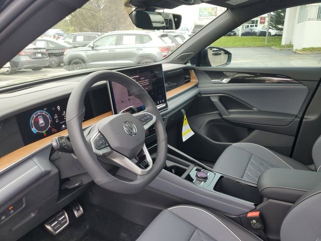 New 2026 Black Volkswagen 2.0T SEL R-Line Turbo image 18