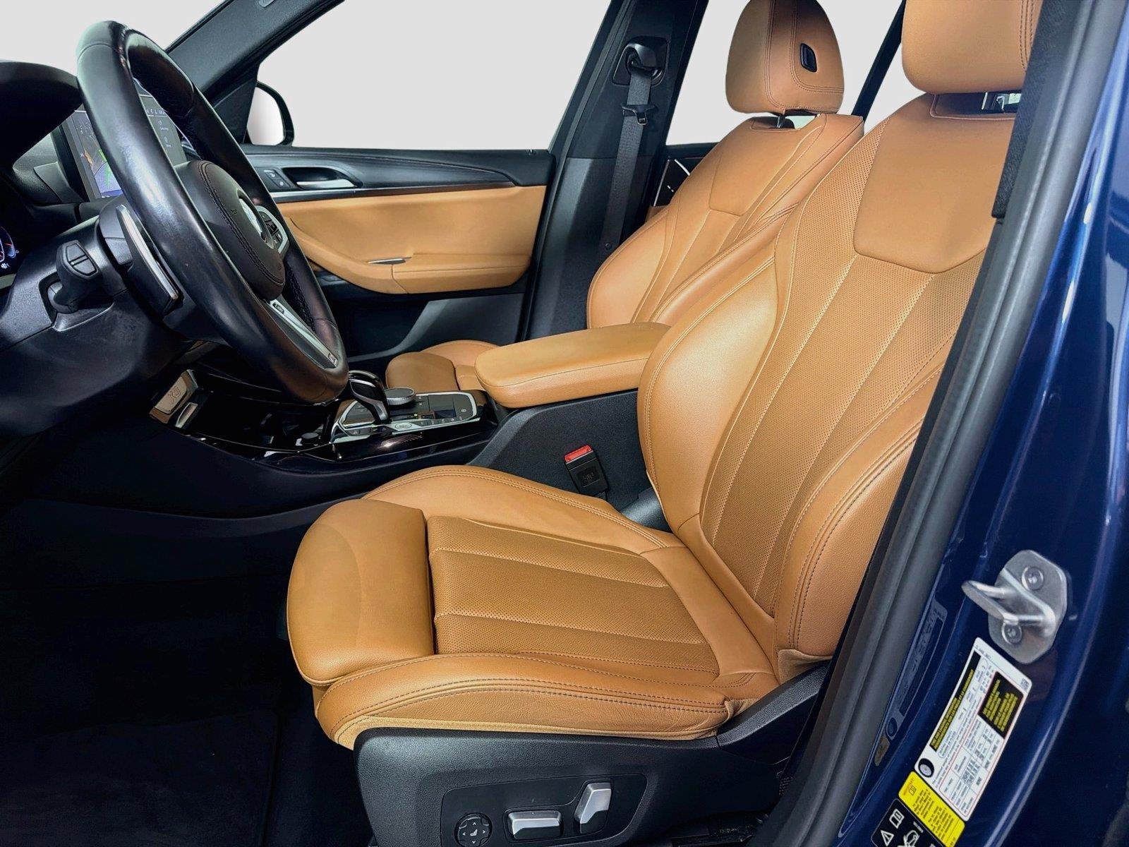 Used 2022 Phytonic Blue Metallic BMW xDrive30i image 21