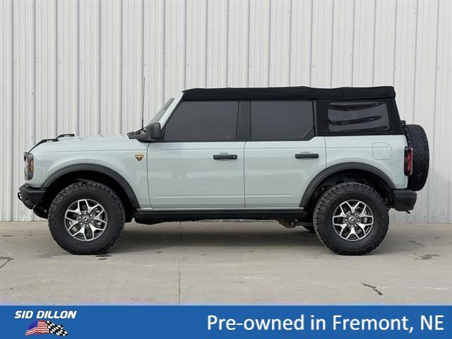 Used 2024 Iconic Silver Metallic Ford Badlands image 8