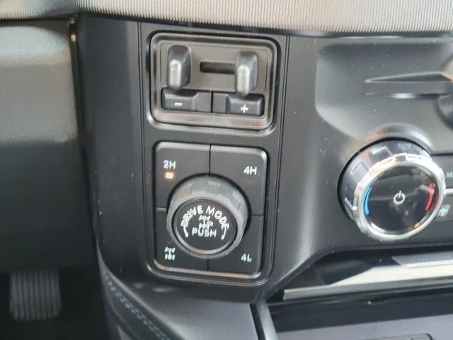 New 2026 Agate Black Metallic Ford F-350® Platinum® image 22