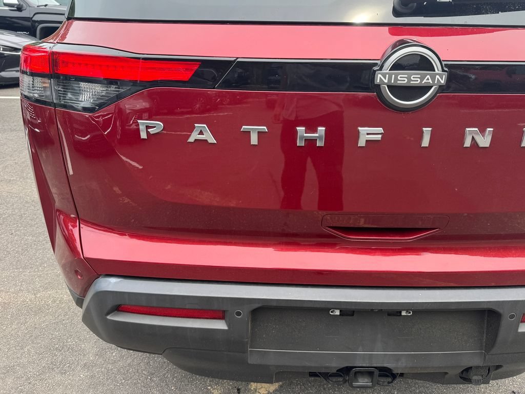 2024 Nissan Pathfinder SV - Photo 40