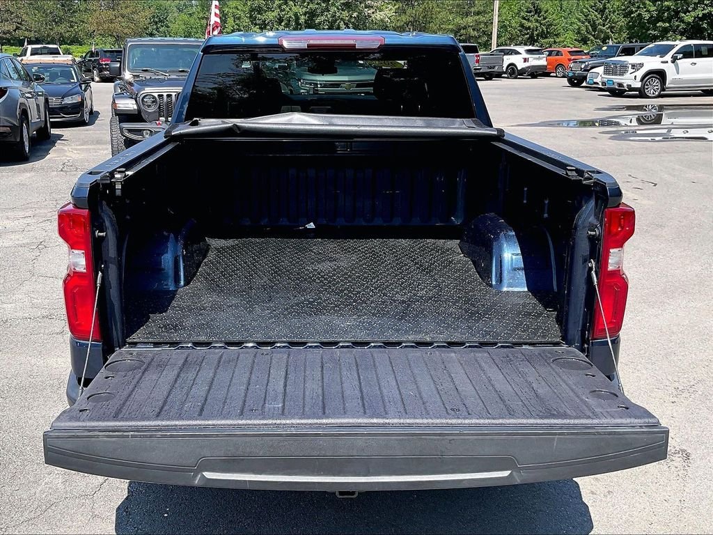 Used 2023 Blue Chevrolet RST image 30