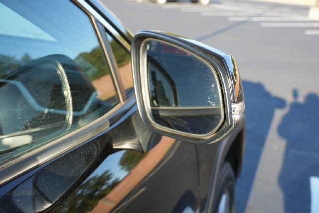 Used 2024  Toyota XLE image 24