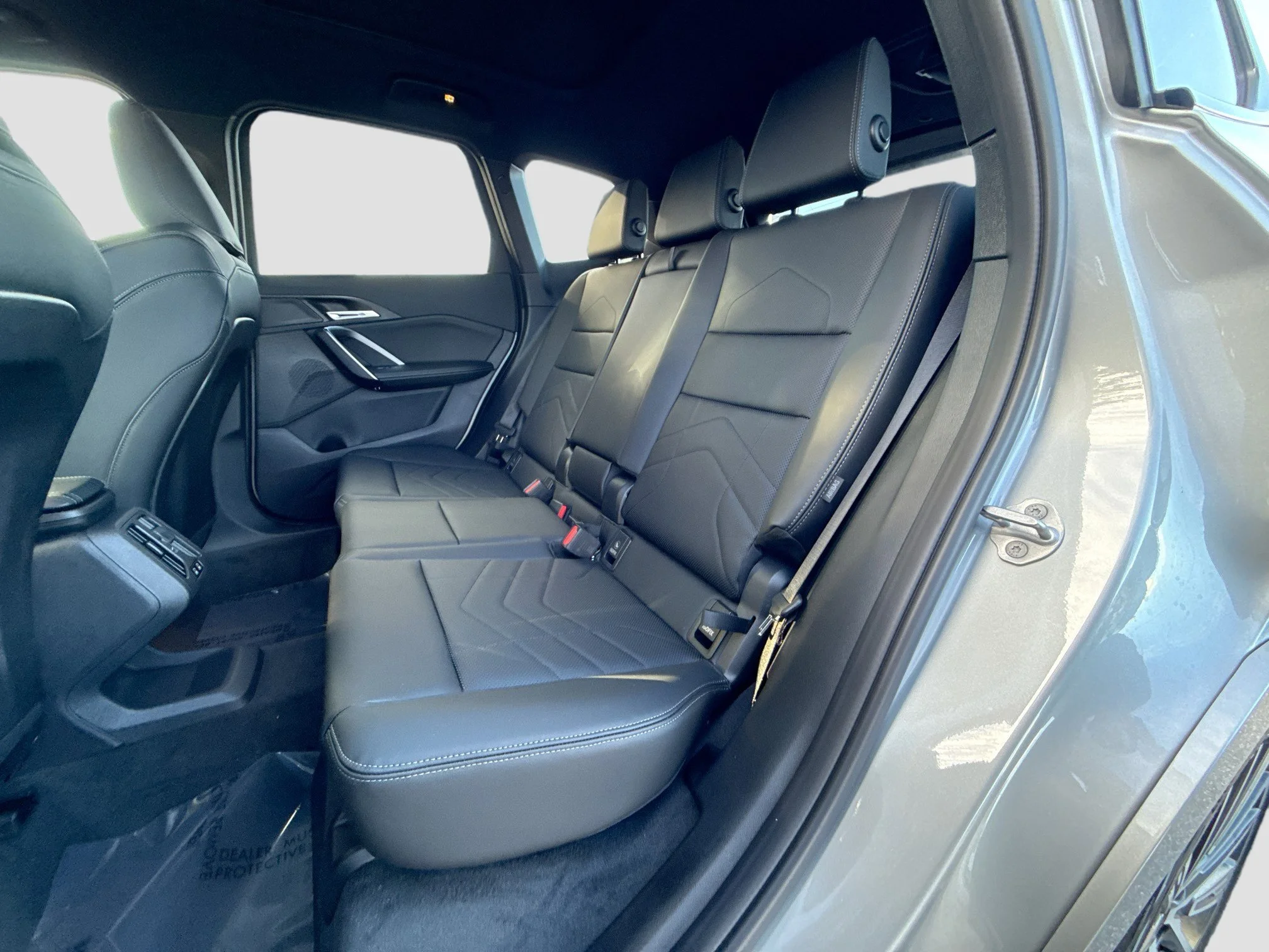 New 2026 Space Silver Metallic BMW xDrive28i image 21