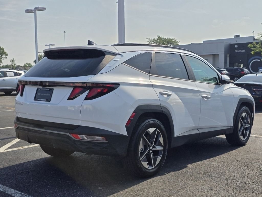 Used 2026 White Hyundai SEL image 7