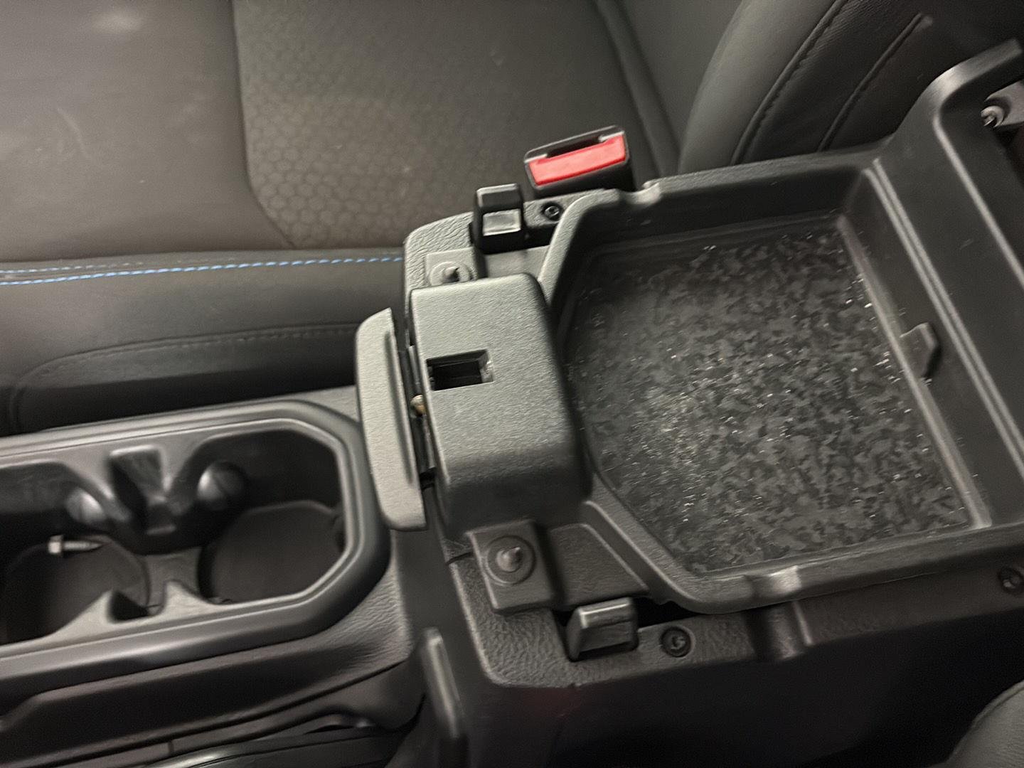 Used 2023 Sting-Gray Clearcoat Jeep Rubicon image 43