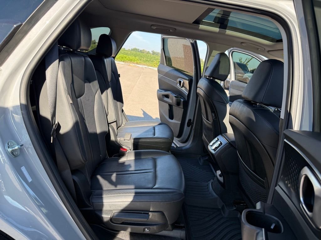 Used 2025 Gray Kia EX image 19
