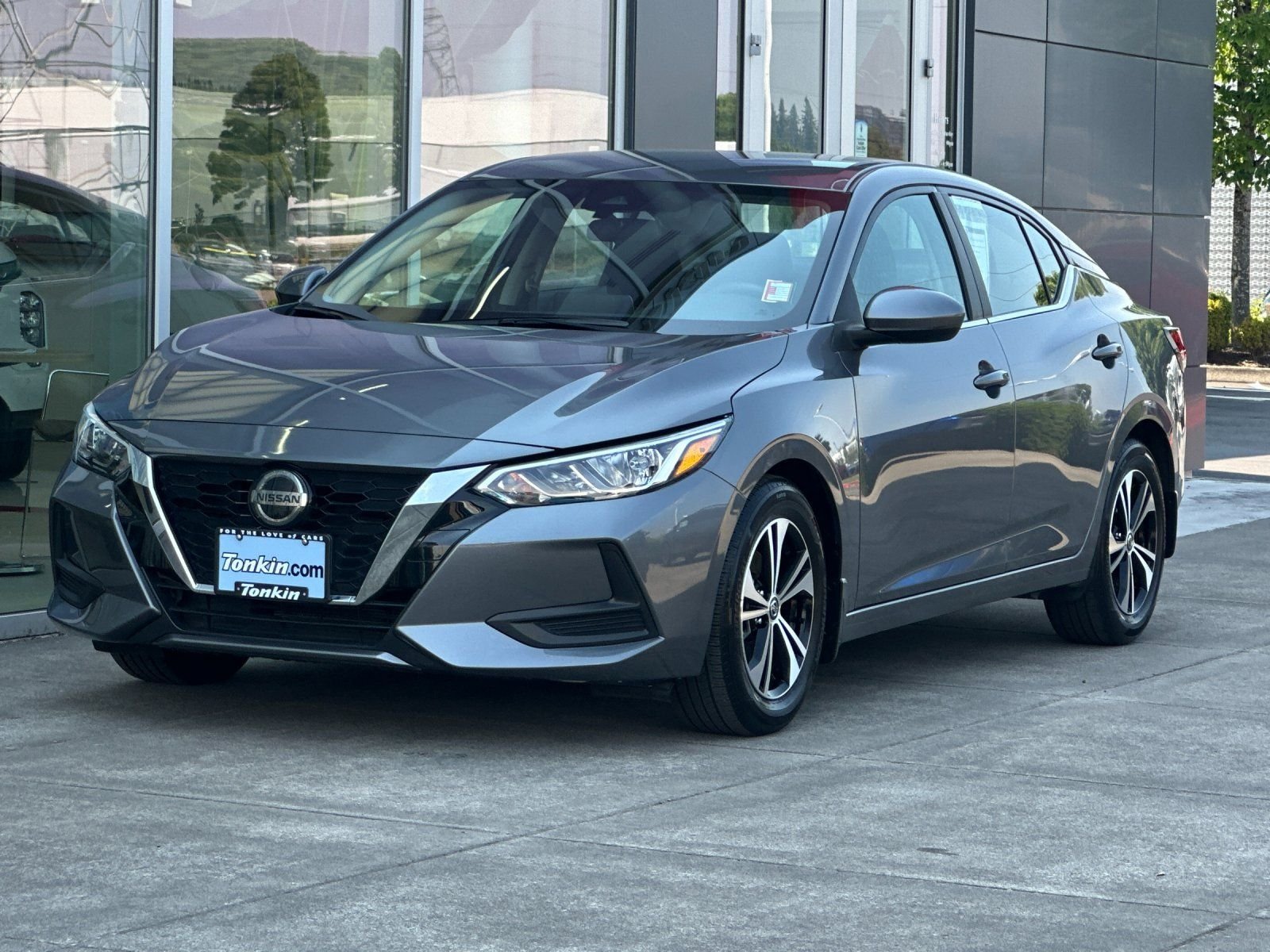 Used 2023 Gun Metallic Nissan SV image 7