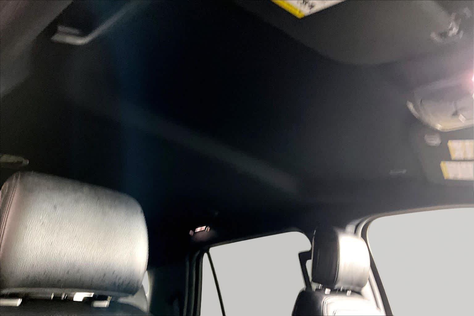 Used 2019 Oxford White Ford Limited image 13