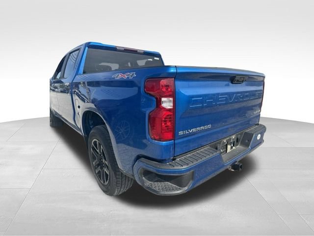 Used 2022 GLACIER BLUE METALLIC Chevrolet Custom image 39