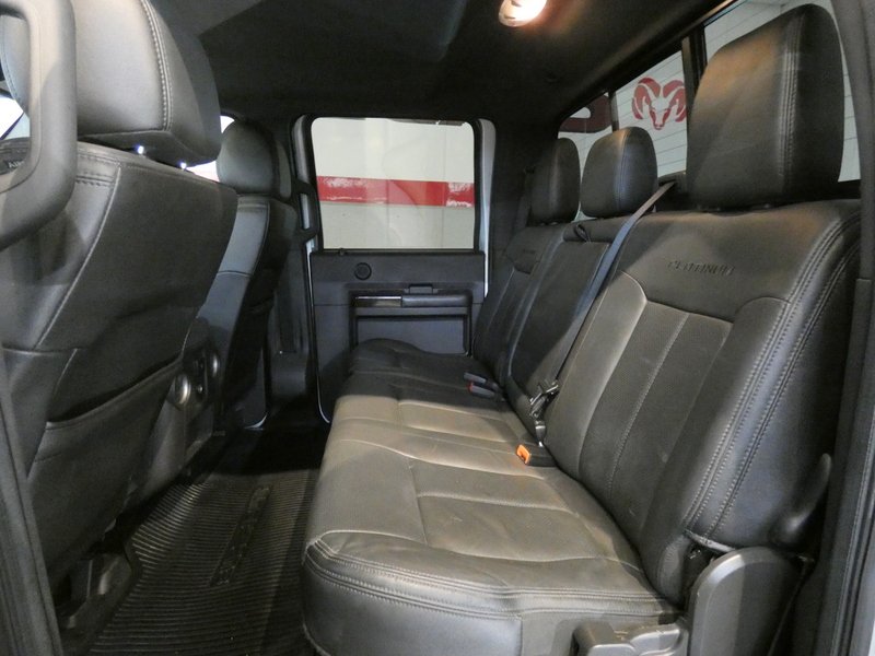 Used 2013 INGOT SILVER META Ford Crew Cab Platinum SRW image 25