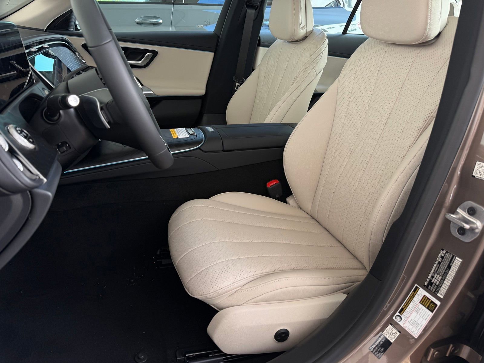 New 2026 Sonoran Brown Metallic Mercedes-Benz E 350 image 36
