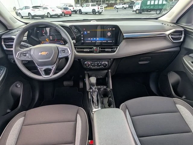 New 2026 Summit White Chevrolet LT image 10