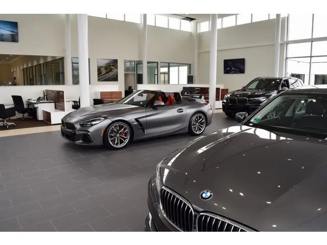 New 2026 Tanzanite Blue II Metallic BMW 530i xDrive image 41