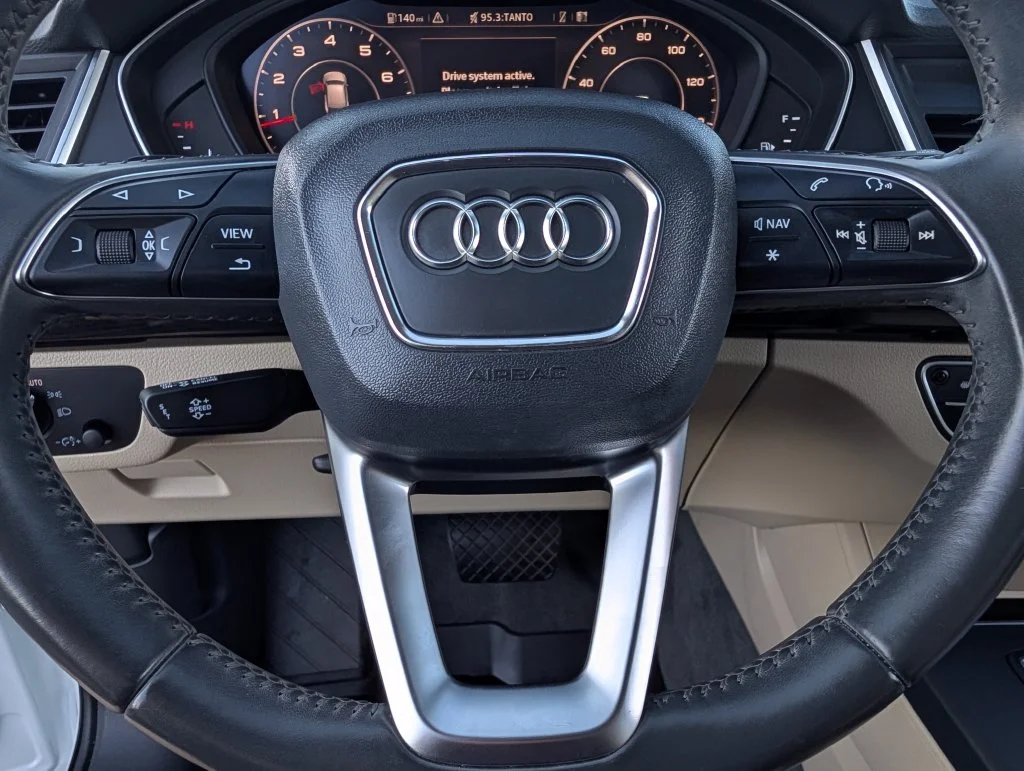 Used 2018 White Audi 2.0T image 22