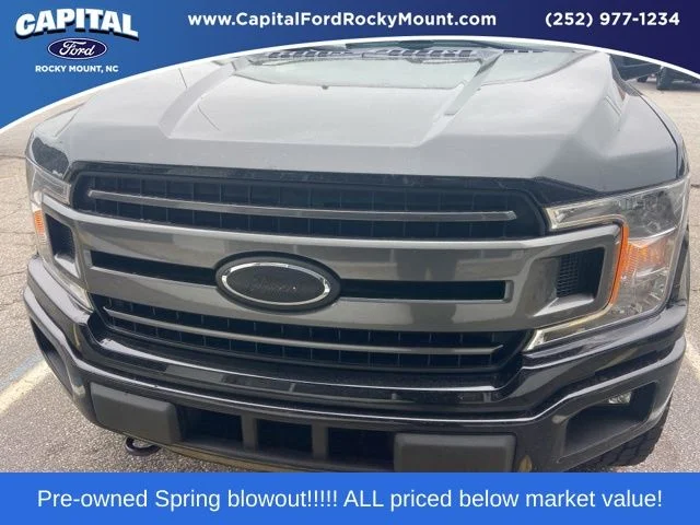Used 2020 Black Ford XLT image 1
