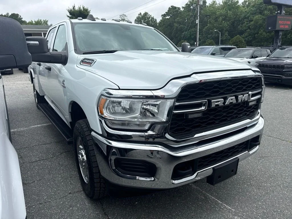 Used 2024 White Ram Tradesman image 2