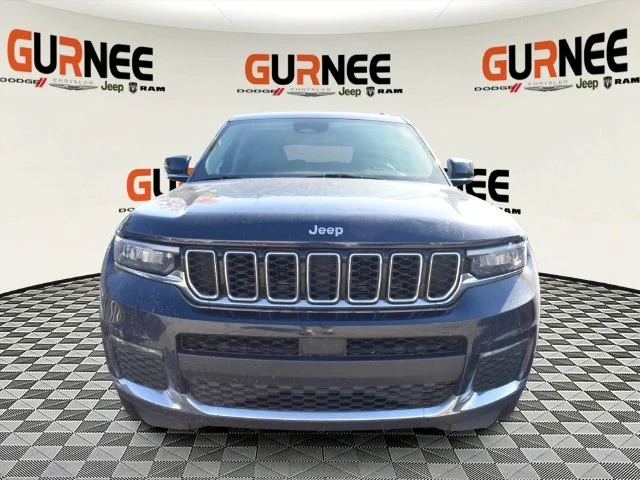 Used 2023 Black Jeep Limited image 9