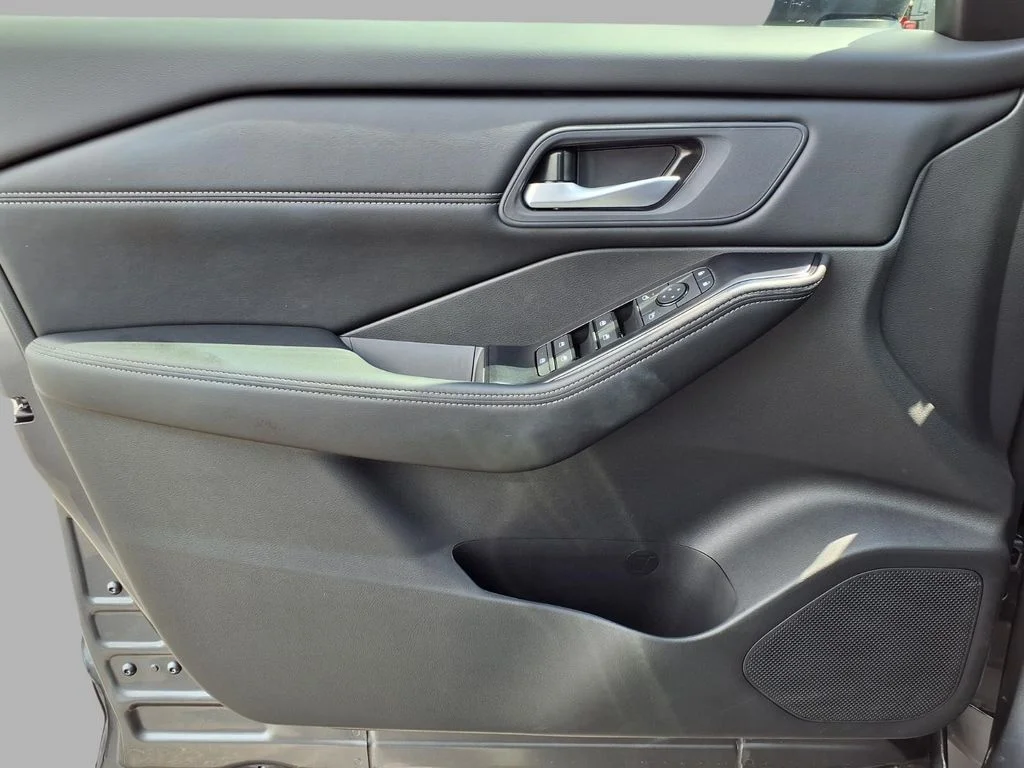 Used 2026 Gray Nissan SV image 18
