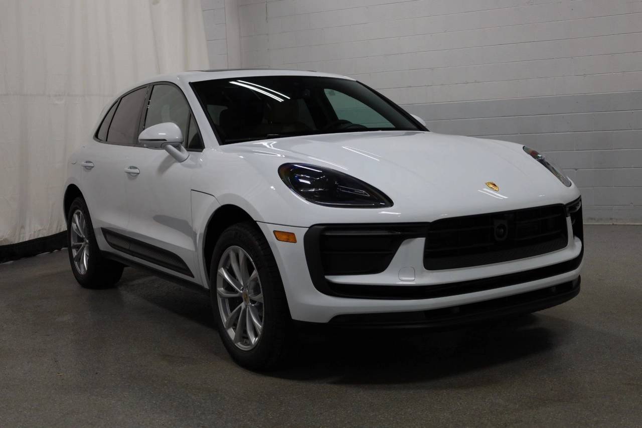 Used 2026 Carrara White Metallic Porsche  image 12