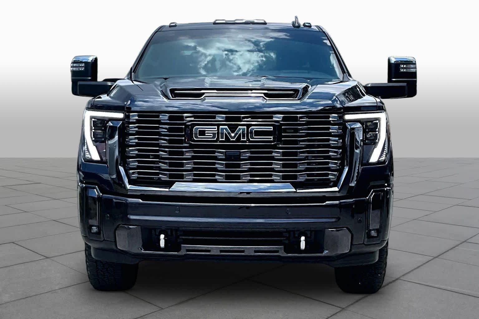 Used 2024 Titanium Rush Metallic GMC Denali Ultimate image 4