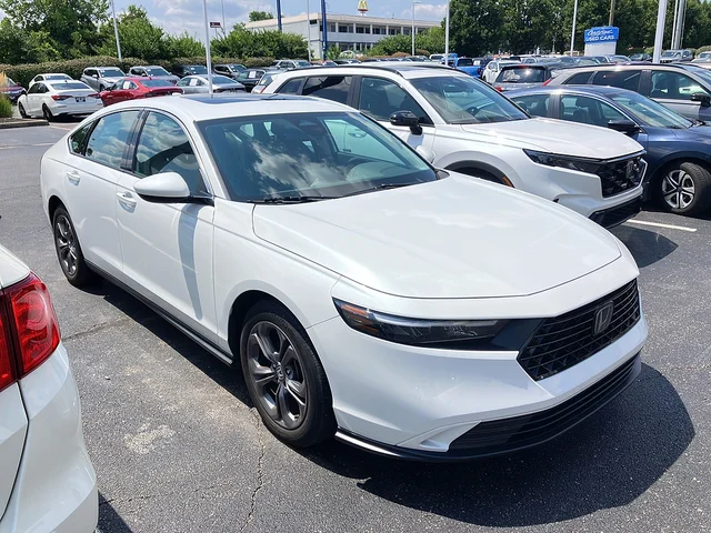 2023 Honda Accord Sedan EX