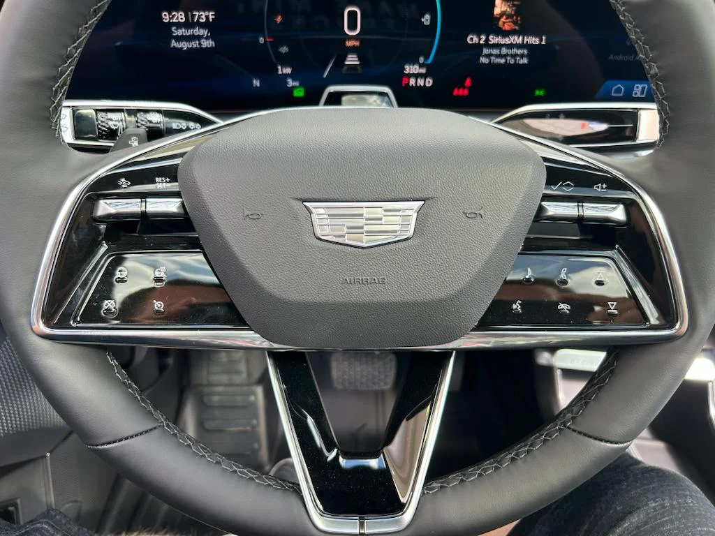 2025 Cadillac LYRIQ Luxury 2 - Photo 20