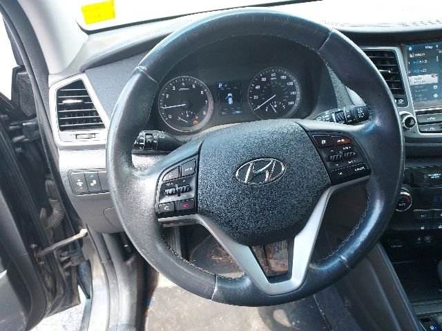 Used 2018 Black Hyundai Limited image 11